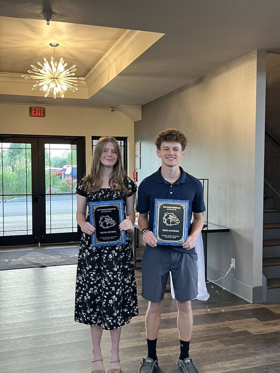 Alden_Athletics's tweet image. A beautiful night to celebrate all of our amazing senior athletes. You have accomplished so much in these past four years. We wish you success and happiness in the future. Congratulations to Bri B. & Robbie W. top athletes and Sylvia W. & Nate J. Scholar athletes @AldenCSD