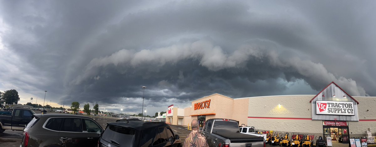 tinareeb's tweet image. Covington TN @weatherchannel