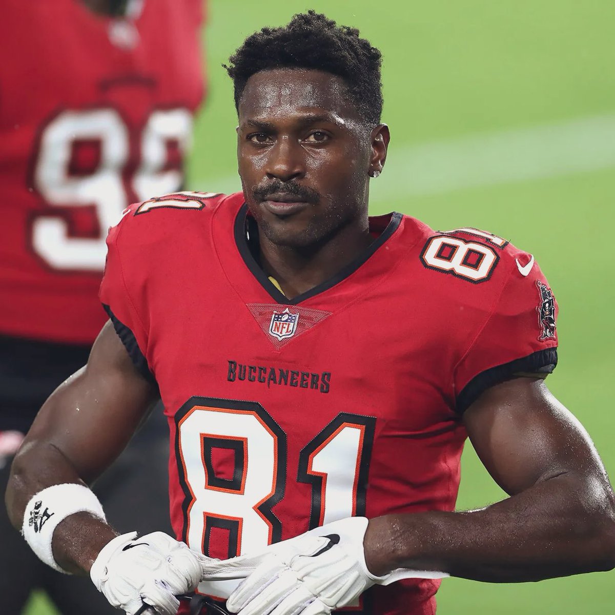 Per the arrest warrant: Antonio Brown allegedly punched a man, then appeared to grab a security guard’s gun and fire two shots as he ran toward the man. The victim said he was grazed in the neck. Surveillance and cellphone video appear to capture the altercation.

Brown was