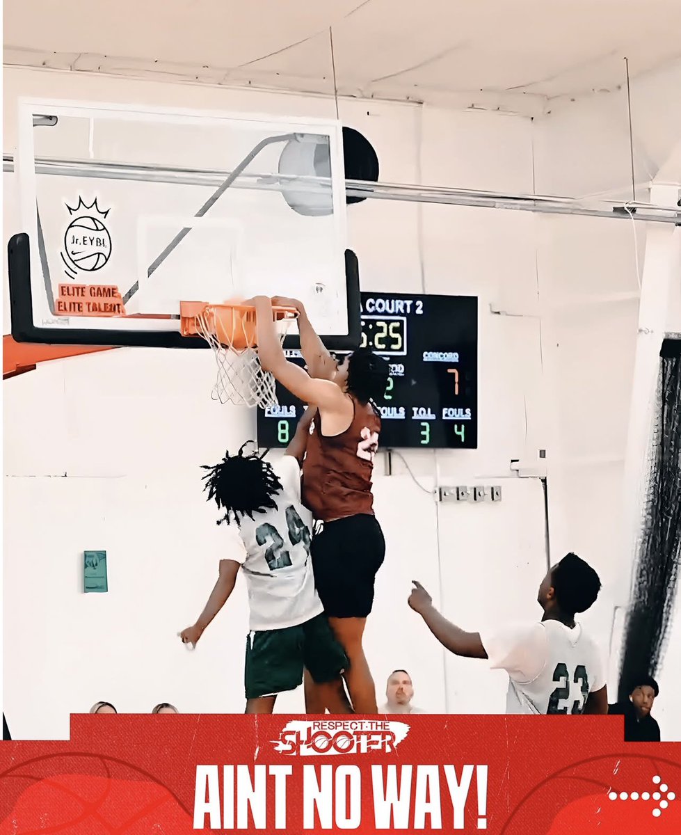 WydeekCollier's tweet image. I hoop a little too!!!
All around athlete!!!
💪🏾💪🏾💪🏾💪🏾💪🏾💪🏾