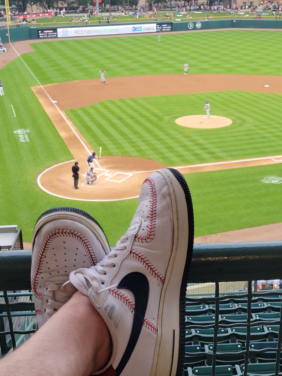 BulldogSays's tweet photo. @DALLASBRADEN209 just another day at the office. @indyindians https://t.co/hLdJ1e7nwg