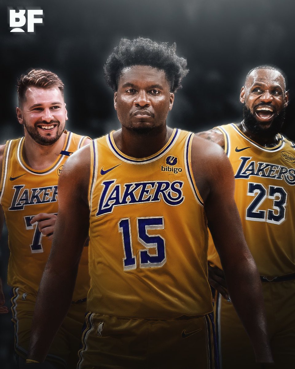 🌴 Al parecer el interés de los Lakers en Clint Capela es "real". 

Un pívot veterano de 31 años de edad, excelente rebotero y eficiente en la pintura. 

Es agente libre sin restricciones, no se espera que LAL le ofrezca el puesto de C titular, pero tiene rotación asegurada.