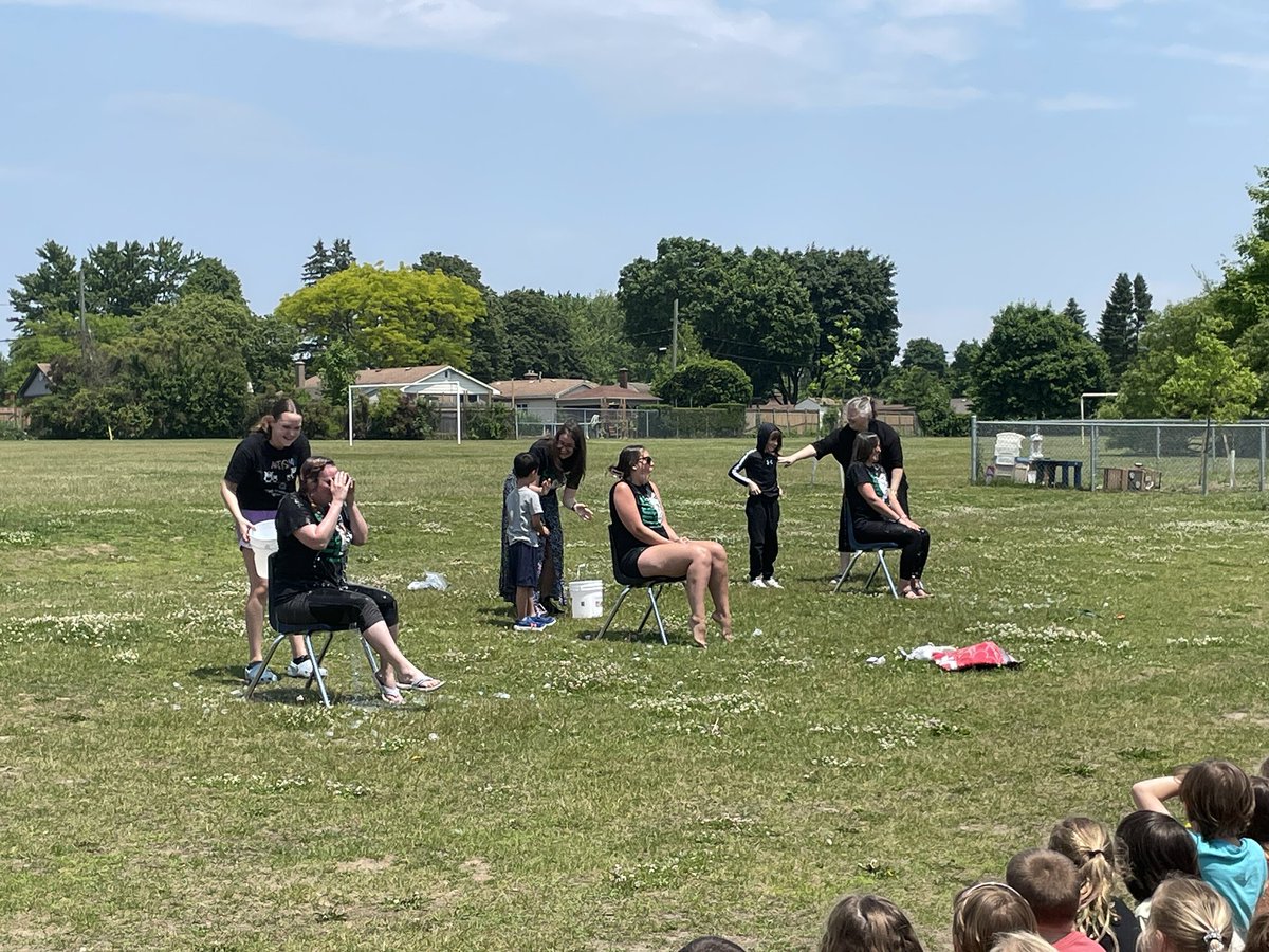 Julie Ruberto (@julieruberto) on Twitter photo What a fun day! <a href="/TweedsmuirS/">Tweedsmuir Public School</a> ! Our June character trait with minute to win it, followed by the ice bucket challenge for Jump Rope for Heart! Thank you to everyone that participated, our school community and to our staff for organizing! What a fun day! <a href="/TweedsmuirS/">Tweedsmuir Public School</a> ! Our June character trait with minute to win it, followed by the ice bucket challenge for Jump Rope for Heart! Thank you to everyone that participated, our school community and to our staff for organizing!