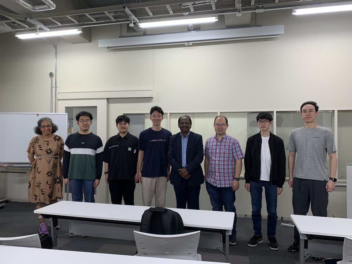 IMELab_Itoh's tweet image. インド工科大学ボンベイ校のProf. Ramaswamy Murugavel @murugavel_r からMetal Phosphateに関するレクチャーをしていただきました。講演者の先生に感謝申し上げます。
@murugavel_r from IIT Bombay visited lab and gave wonderful lecture about metal phosphate researches. Thank you for talk!