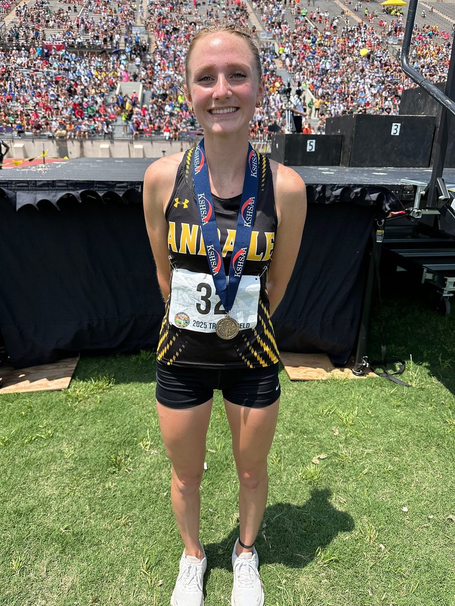 Rylee Meyer of Andale had yet another fantastic state meet for the Indians as she scored 32 points for the Andale State Championship team. Meyer ran a new state meet record time of 12.06 in the 100m to take home the gold for her second straight year. The previous record stood for