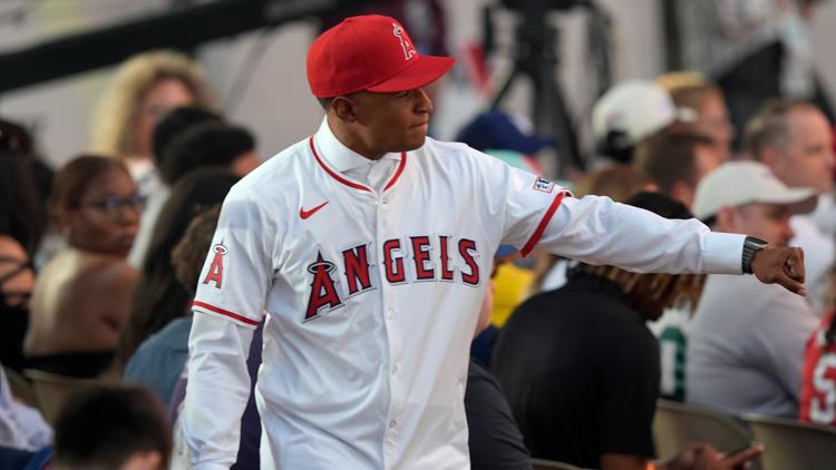 VFL Christian Moore gets called up by the Los Angeles Angels for MLB debut || wbir.com/article/sports…