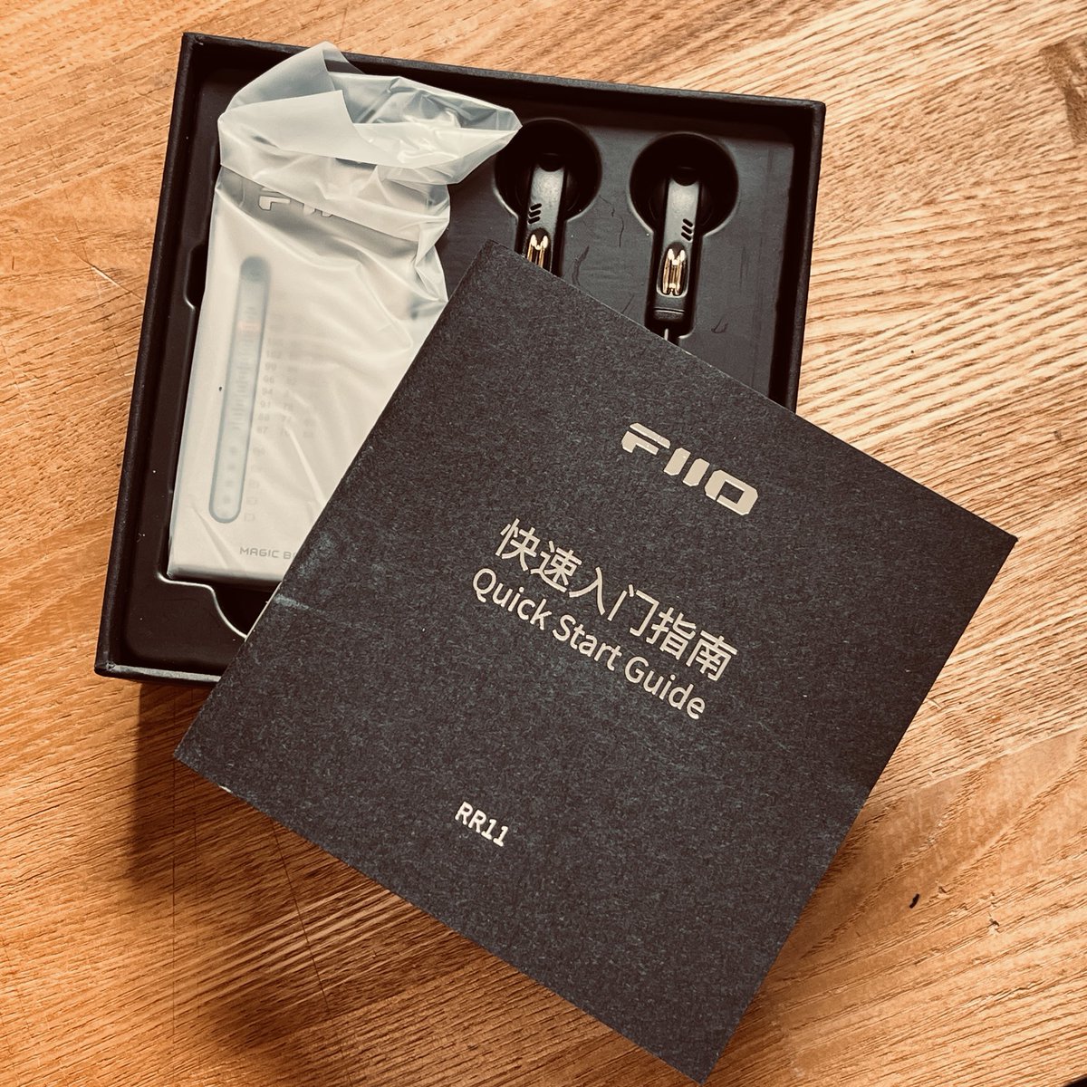 slow_governor's tweet photo. A new radio has arrived!
#fiio #rr11  #radio https://t.co/6kNGDelNcV