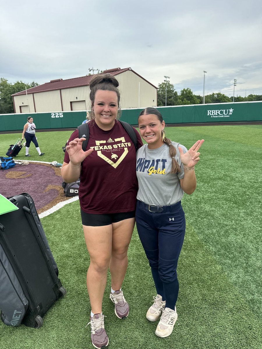 Emily Gonzalez tweet media