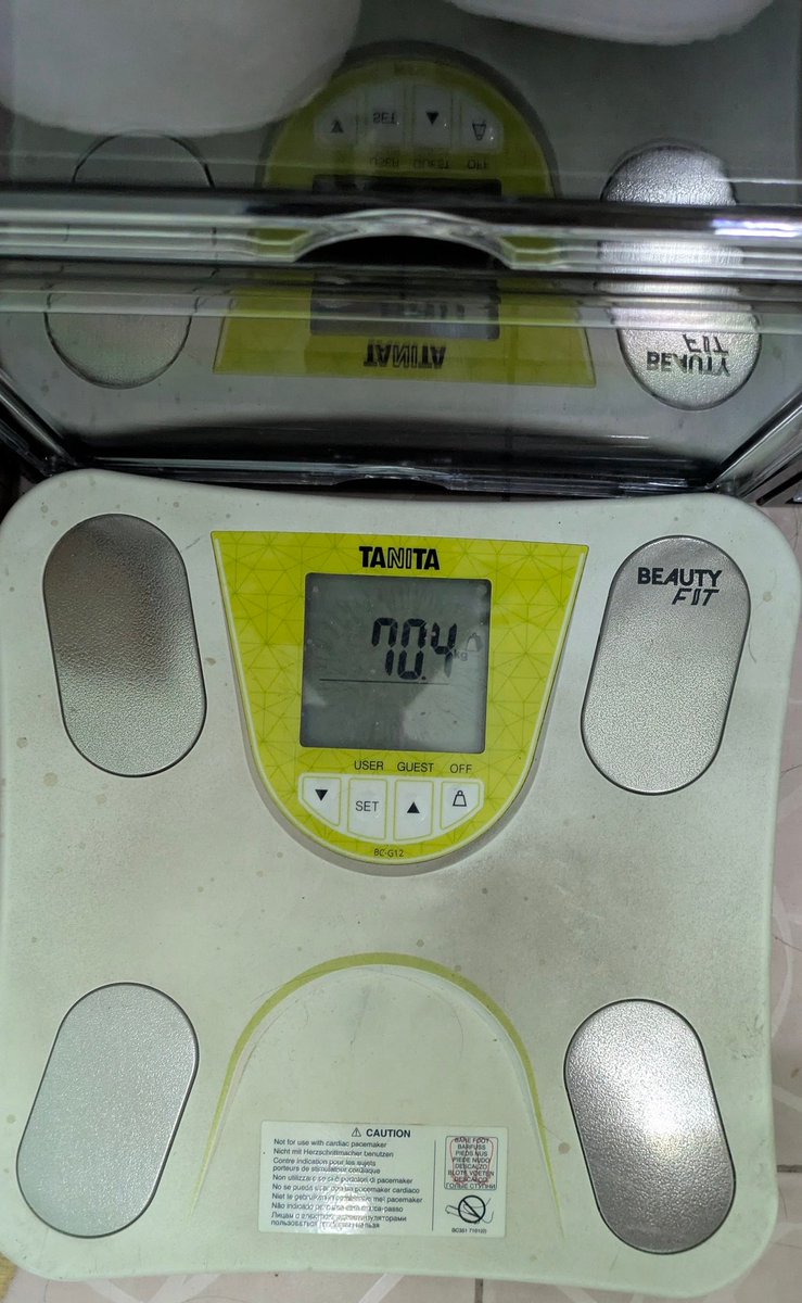 Seal_Zer's tweet photo. เอาแล้ววววว~
8โลหายไปแล้วววว~

น้ำหนักหายไปขนาดนี้แม่บอกไม่เห็นจะผอมลงเลย มันไปลดที่ตรงไหน https://t.co/k7jPqKYhTJ