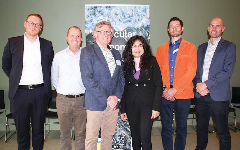 Veena Sahajwalla (@veenasahajwalla) on Twitter photo See this media story about the transition to a #circulareconomy, via <a href="/BassCoast/">Bass Coast Shire</a>'s Regional CE Summit, with innovations like our <a href="/UNSW/">UNSW</a> SMaRT Centre #recycling and #MICROfactorie technologies
smart.unsw.edu.au/news-events/ne…
@unswscience See this media story about the transition to a #circulareconomy, via <a href="/BassCoast/">Bass Coast Shire</a>'s Regional CE Summit, with innovations like our <a href="/UNSW/">UNSW</a> SMaRT Centre #recycling and #MICROfactorie technologies
smart.unsw.edu.au/news-events/ne…
@unswscience