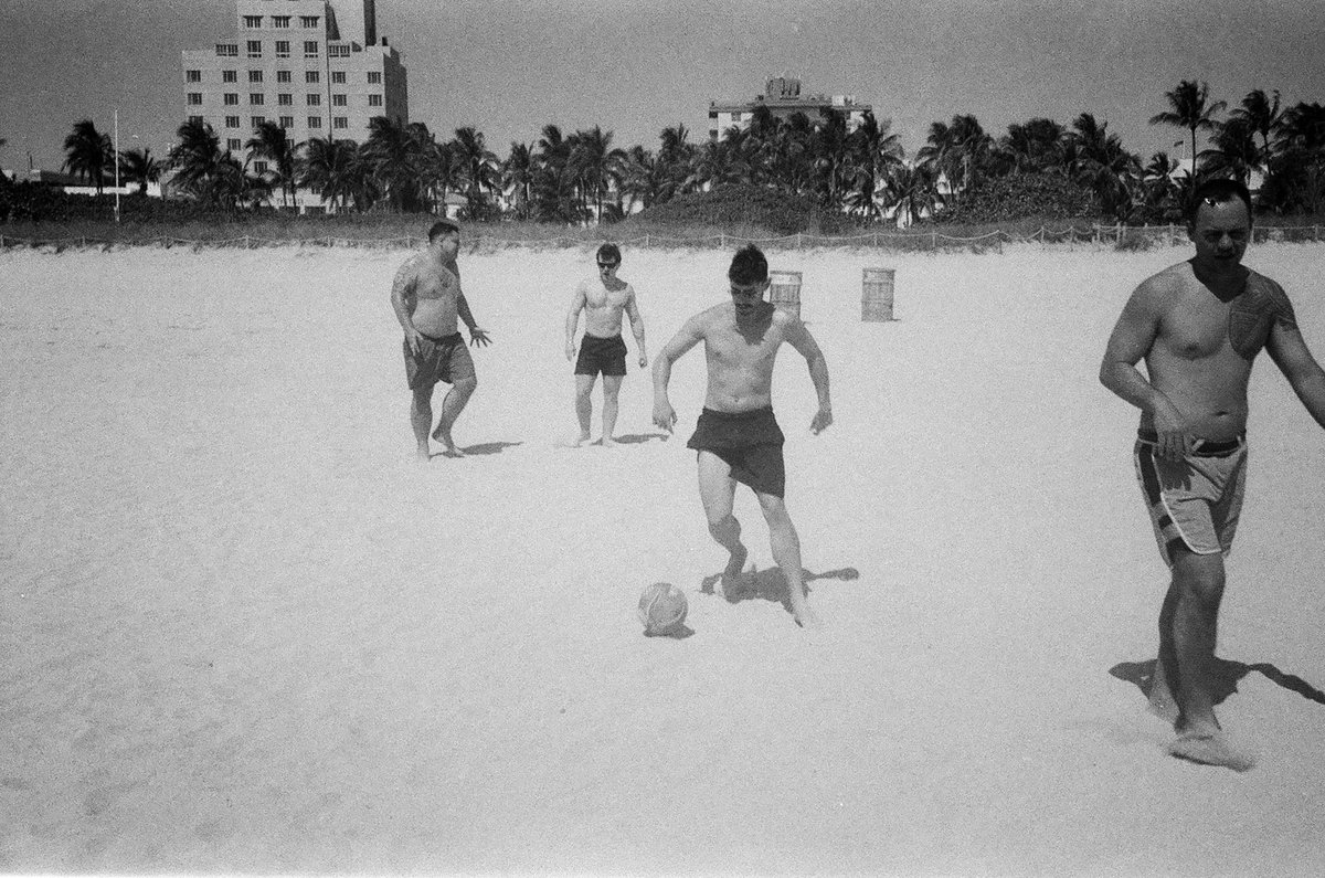 ZacPacleb's tweet photo. four more from Miami on #35mn https://t.co/msQGwSE85s