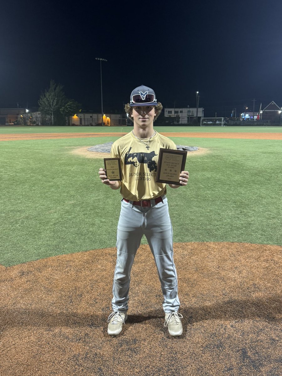 Aztecsbaseball9's tweet photo. All-Star Honors for James Booth!

Proud to have James represent @AztecAthletics in the MBCA Junior All-Star Game, and he didn’t just show up, he showed out! Booth was voted the Gold Glove Award winner for his defensive performance! 💪💙💛 https://t.co/T07jfbjQK7