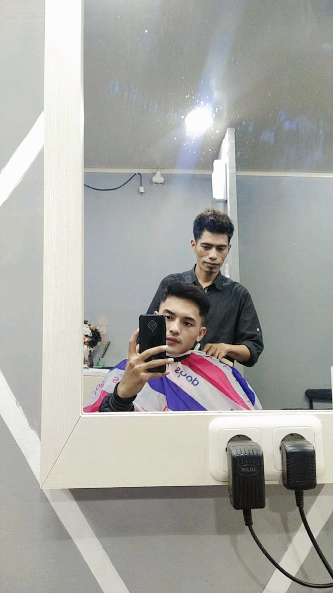Rayynd0's tweet photo. Lebih fresh gk sihh 💇‍♂️ https://t.co/RtZJqTw1dU