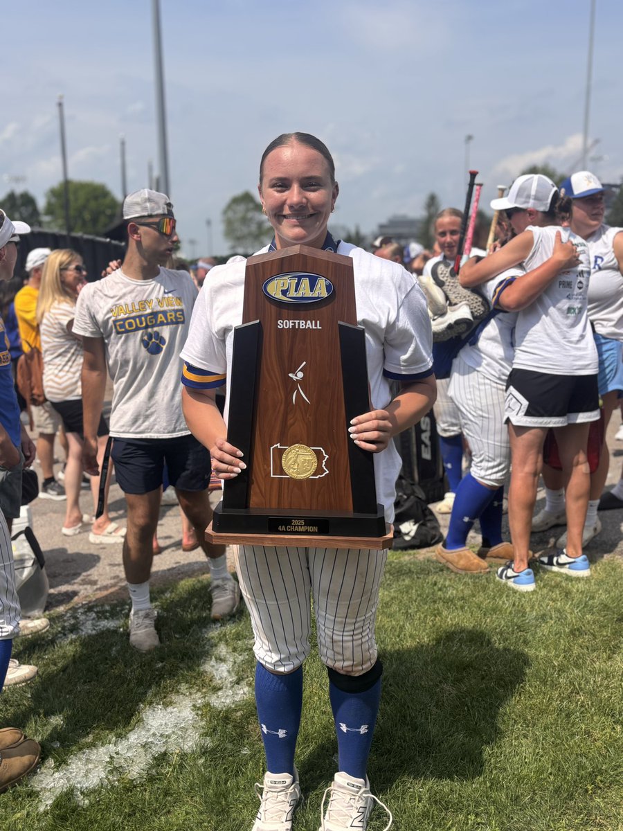 abbicall2026's tweet photo. WE DID IT‼️ PIAA 4A STATE CHAMPS!! My whole team showed up and left it all on the field!  It’s a great day to be a Cougar🐾🐾 @GoldGarvey @MaxImpactSports @sportsTT @sportzwireLLC @rittmanjohn @KatieRepole @ClemsonCoachKJ @Coach_Wigs @LineDsoftball @ExtraInningSB https://t.co/lZGQZthoD2