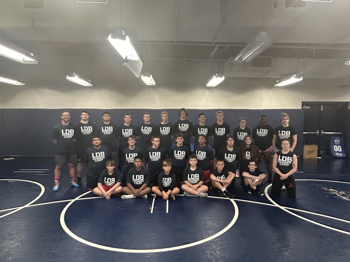 coachmcgee72's tweet photo. LD BELL WRESTLING CAMP 25β#Buildingthefoundation https://t.co/snJFMJF6Ba