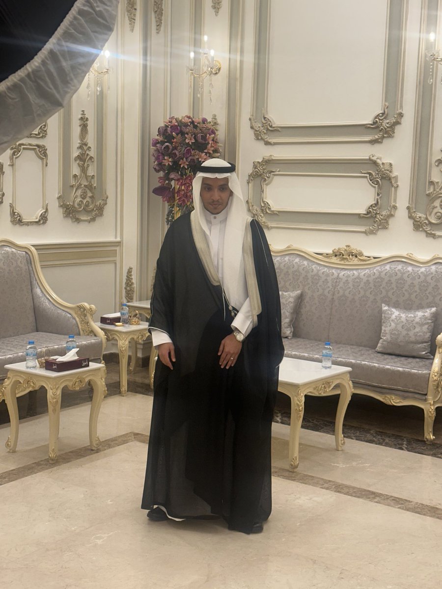 dakhelalmohmadi's tweet photo. 💚بكل مشاعر الفرح والسعادة، 
أتقدم بأجمل التهاني والتبريكات إلى ابن العم الغالي الدكتور زياد ناجي 
بمناسبة حفل زواجه. 
أسأل الله أن يبارك لهما ويبارك عليهما ويجمع بينهما في خير. 
#المدينة_المنورة https://t.co/FoSUSVxqzT