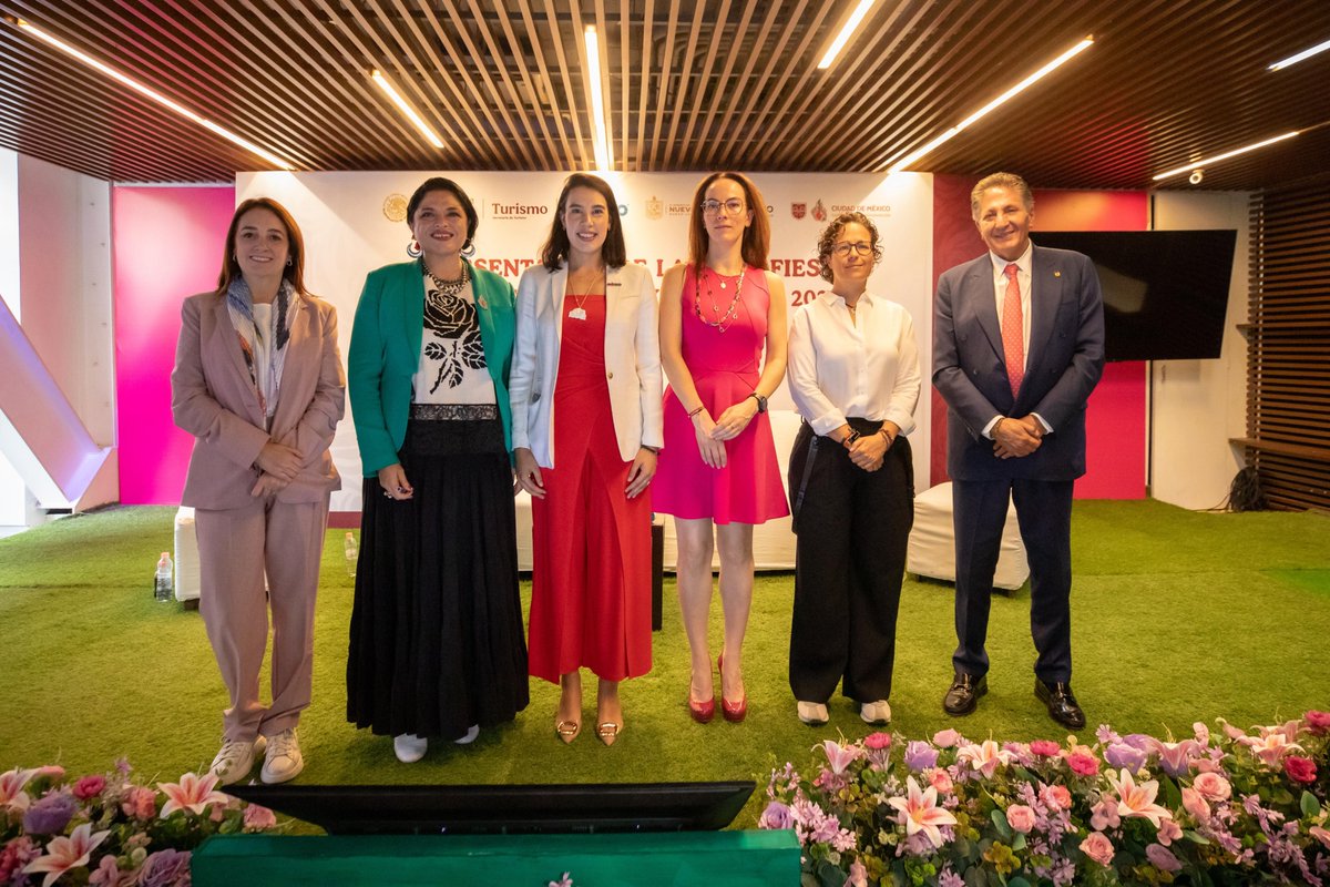Juan José Frangie (@juanjosefrangie) on Twitter photo Fue un gusto compartir este espacio con <a href="/GabyCuevas/">Gabriela Cuevas</a>, Representante de México en la organización del Mundial, <a href="/josefinarodzam/">Josefina Rodríguez Zamora</a>, titular de <a href="/SECTUR_mx/">SECTUR México</a> y <a href="/Mich_fridman/">Michelle Fridman</a>, <a href="/Maricarmen_MtzV/">Maricarmen Martínez</a> y <a href="/alefrausto/">Alejandra Frausto</a>, Secretaría de Turismo de Jalisco, Nuevo León y CDMX. 🫱🏼🫲🏻
Reitero mi compromiso de Fue un gusto compartir este espacio con <a href="/GabyCuevas/">Gabriela Cuevas</a>, Representante de México en la organización del Mundial, <a href="/josefinarodzam/">Josefina Rodríguez Zamora</a>, titular de <a href="/SECTUR_mx/">SECTUR México</a> y <a href="/Mich_fridman/">Michelle Fridman</a>, <a href="/Maricarmen_MtzV/">Maricarmen Martínez</a> y <a href="/alefrausto/">Alejandra Frausto</a>, Secretaría de Turismo de Jalisco, Nuevo León y CDMX. 🫱🏼🫲🏻
Reitero mi compromiso de