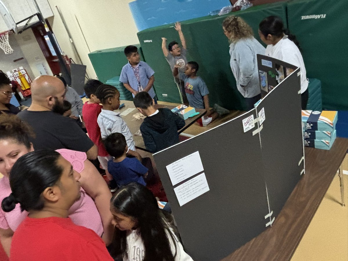 Dr. Betty George (@bettytgeorge) on Twitter photo Parents learning how to use a 3D pen to construct different things. <a href="/AliefScience/">Alief Science</a> <a href="/aliefstem/">Alief STEM</a> #AliefSTEMCamp2025 Parents learning how to use a 3D pen to construct different things. <a href="/AliefScience/">Alief Science</a> <a href="/aliefstem/">Alief STEM</a> #AliefSTEMCamp2025