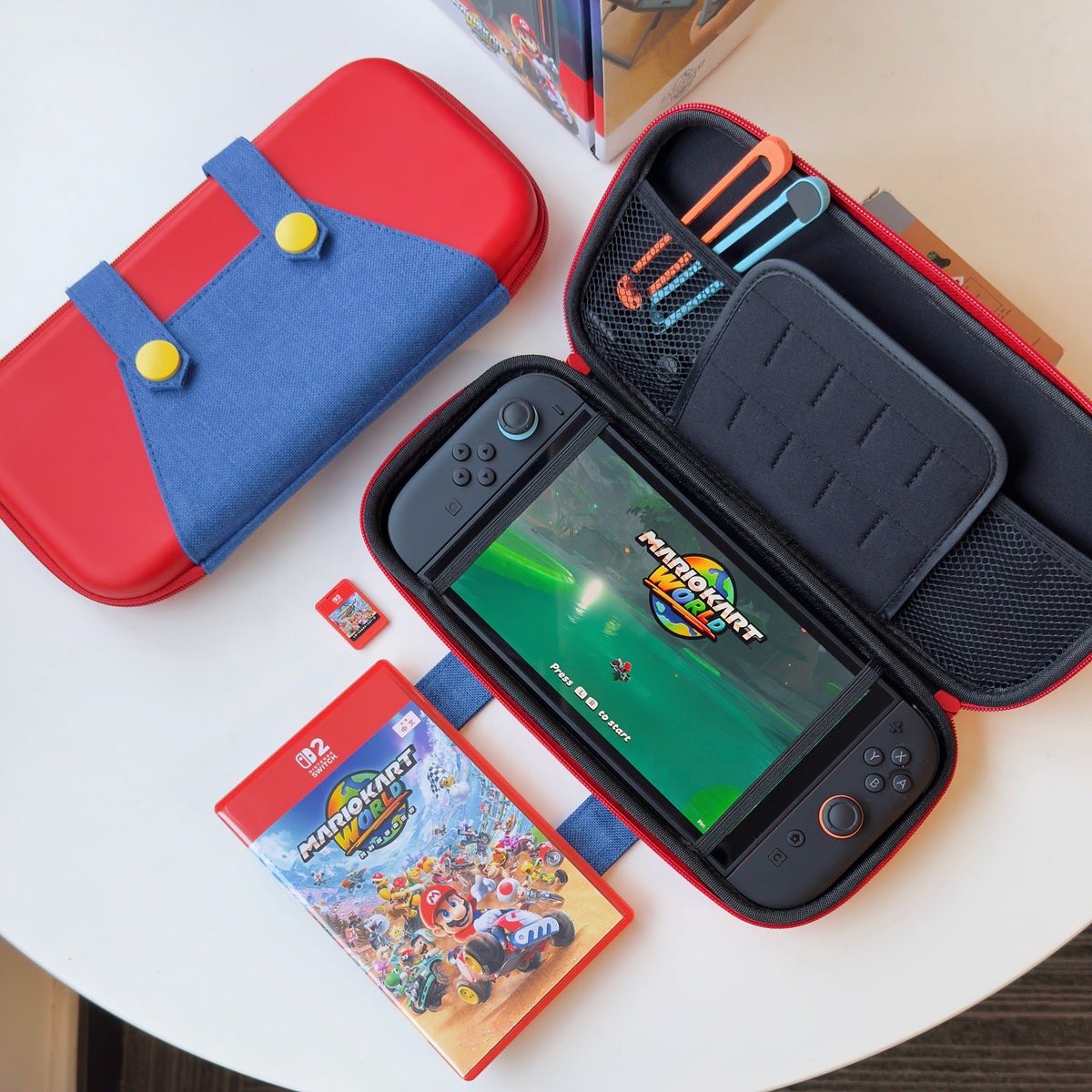 Funlab_switch's tweet image. 🕹️What to use to protect our Switch 2?
👜Of course FUNLAB Funcase Switch 2 Carrying Case!This case is water-resistant, dustproof, and shockproof.
✨It can protect your Switch 2 very well, and you don’t have to worry about your Switch 2 being damaged anymore!
👍Shop now:…