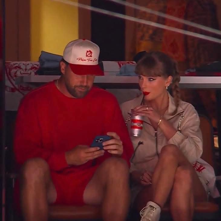 brett_colgan's tweet image. Taylor and Travis taking in a Stanley Cup finals game!  #kelce #cutecouple #TaylorSwiftIsOverParty #TAYLOR #taylorswift #StanleyCup    #mlb #nba #nfl