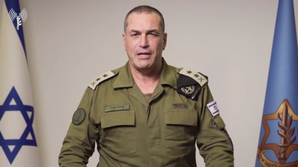 שמתם לב שהרמטכ"ל זמיר טרח להדגיש בנאומו שהמניעים של המתקפה על אירן הם אמיתיים, בטחוניים?
למה הוא הדגיש זאת?
האם יש סיבה לאזרחי ישראל לחשוב שיש מניעים אחרים למתקפה הזאת?...