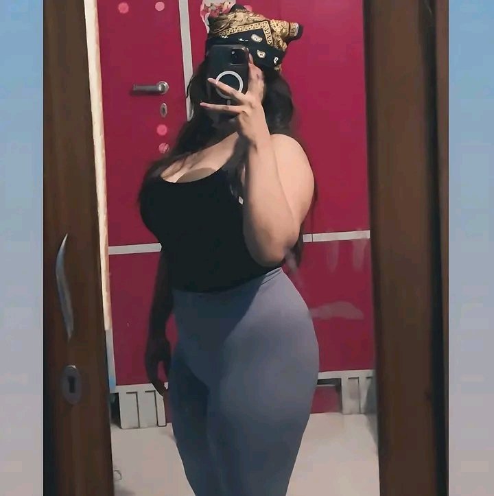 आज पुरी रात भर सोने नहीं दिया 
पुरा शरीर दर्द कर रहा है