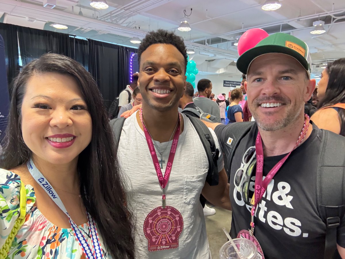 ladyleet's tweet image. Render was a fabulous time! So good seeing @kentcdodds @ken_wheeler @shashiwhocodes @iamwix and so many others! 

@renderatl #renderatl #atltechweek