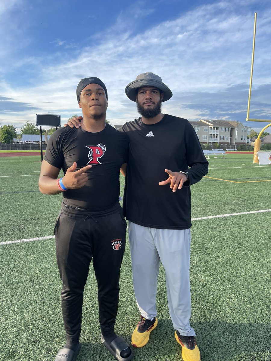 Roderick Johnson Jr (@rodjohnsonjr13) on Twitter photo Had a great time showcasing my skills! Thanks for the opportunity <a href="/Erik_Losey/">Erik Losey</a> <a href="/coach_JIvy/">Coach Ivy</a> <a href="/ParkwayFootball/">#DirtyRed Football</a> <a href="/cbrot34/">Coy Brotherton</a> Had a great time showcasing my skills! Thanks for the opportunity <a href="/Erik_Losey/">Erik Losey</a> <a href="/coach_JIvy/">Coach Ivy</a> <a href="/ParkwayFootball/">#DirtyRed Football</a> <a href="/cbrot34/">Coy Brotherton</a>