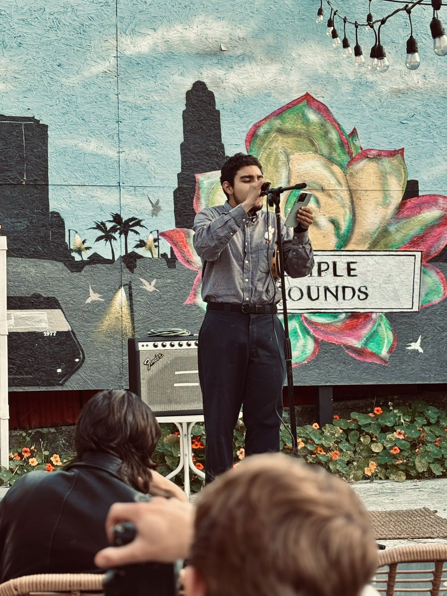 Omar King ( <a href="/omarking0924/">AHS IN THE BLACK LODGE (MR. OMAR KING)</a> ) kicking it off