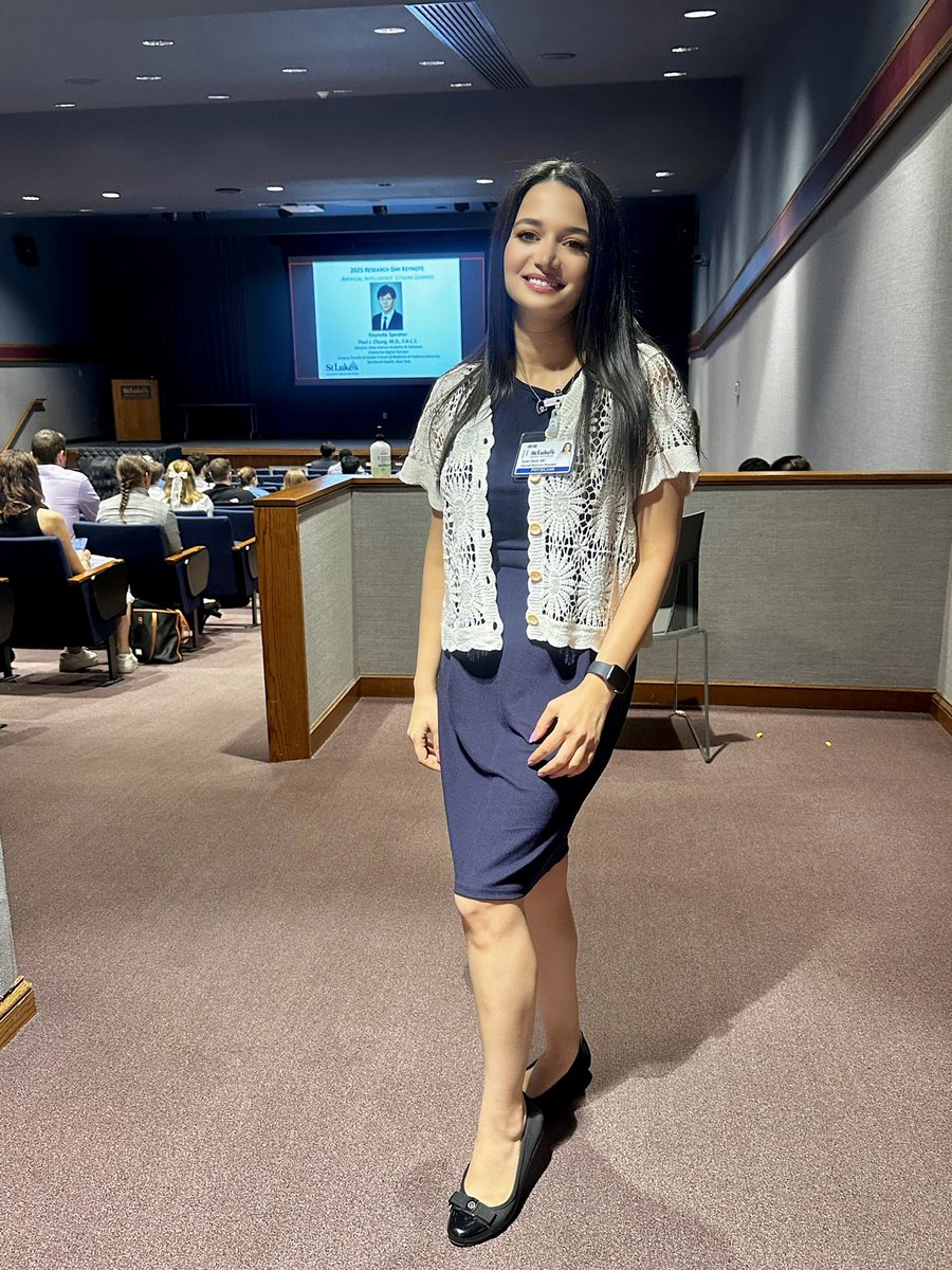 Ayah__Obeid's tweet photo. What a great day presenting at our St. Luke’s Research Day, such a privilege! 😌✨P.S. Three of my other projects were selected for video presentation too! 🎥 @mystlukes #StLukesProud #Residency #GME #MedTwitter #ResearchDay #GITwitter https://t.co/yC3QnQ84wG