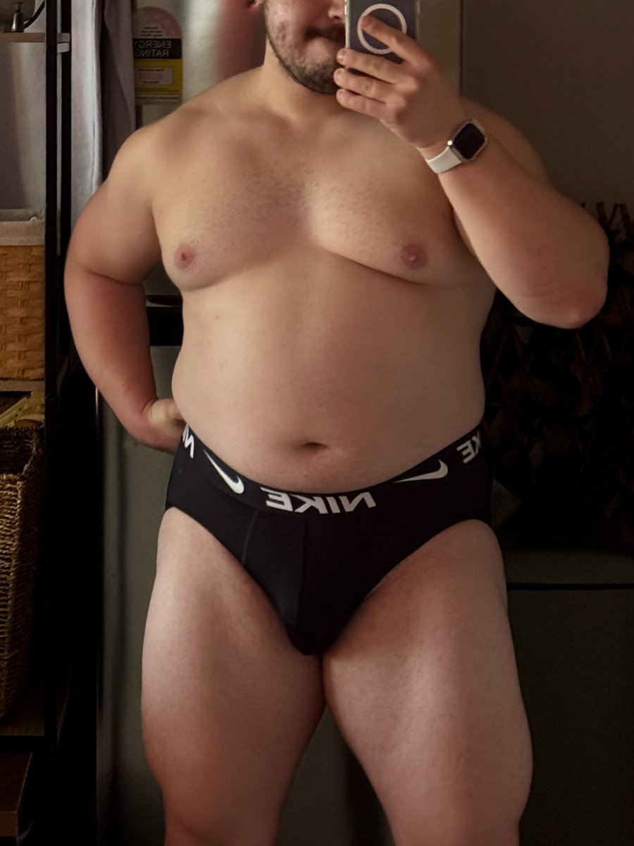 Do you like your boys built like me or 👀