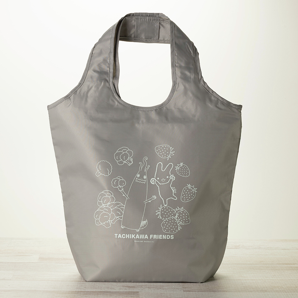 ＼関連商品のご案内／
ウドラ&amp;くるりんラベルシリーズ 折りたたみ保冷トートバッグ

ウドラ＆くるりんラベルシリーズグッズに、折りたたみ保冷トートバッグが登場！2Lペットボトルが3本入る充分な容量と、ファスナー付きでしっかりと荷物を収納できます♪
shop.kotobukiya.co.jp/shop/g/g493405…

#ウドラ #くるりん