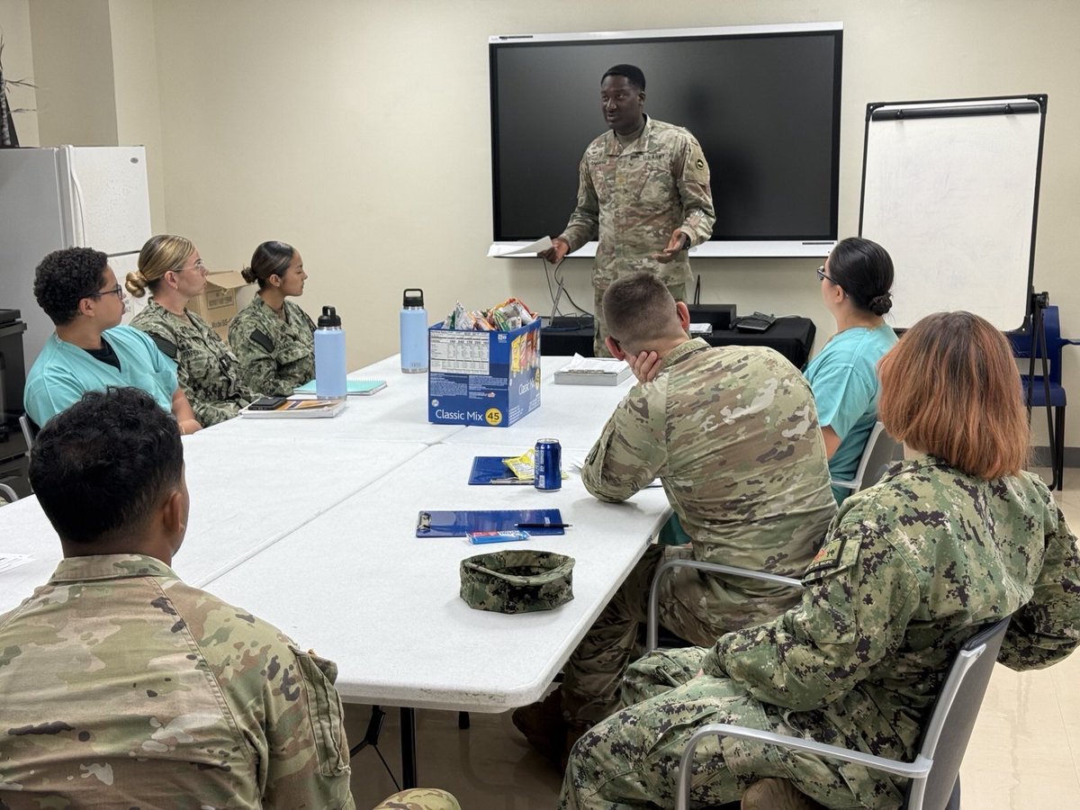 10thSG_Okinawa's tweet image. How does your communication style impact the mission? 🗣️💬
On June 12, 10th SG UMT held a Spiritual Fitness Workshop at Camp Foster—diving into faith, reflection & communication to strengthen bonds at work & home. 🙏
#SpiritualFitness #ArmyStrong #10thSupportGroup