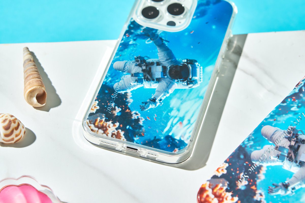 𝗰𝗼𝘀𝗺𝗶𝗰𝗮𝗿𝗰𝗵𝗶𝘃𝗲 tweet media
