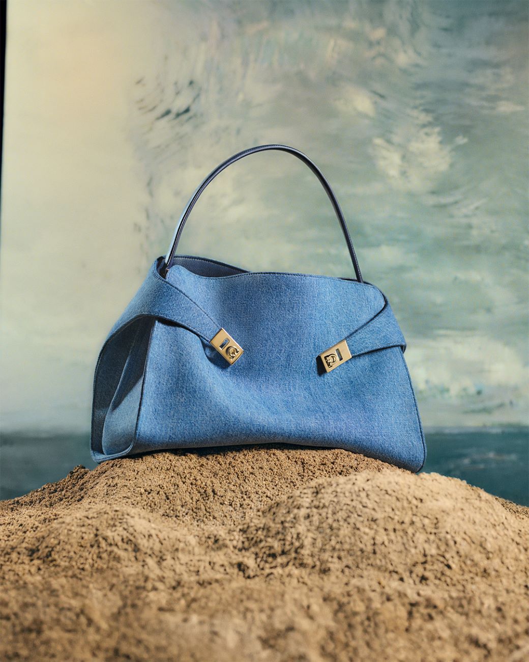 【★日本未入荷★】Salvatore Ferragamo ☆ モノグラムブルゾン 三越伊勢丹 | FERRAGAMO/フェラガモ_Women通販 | ジップアップ