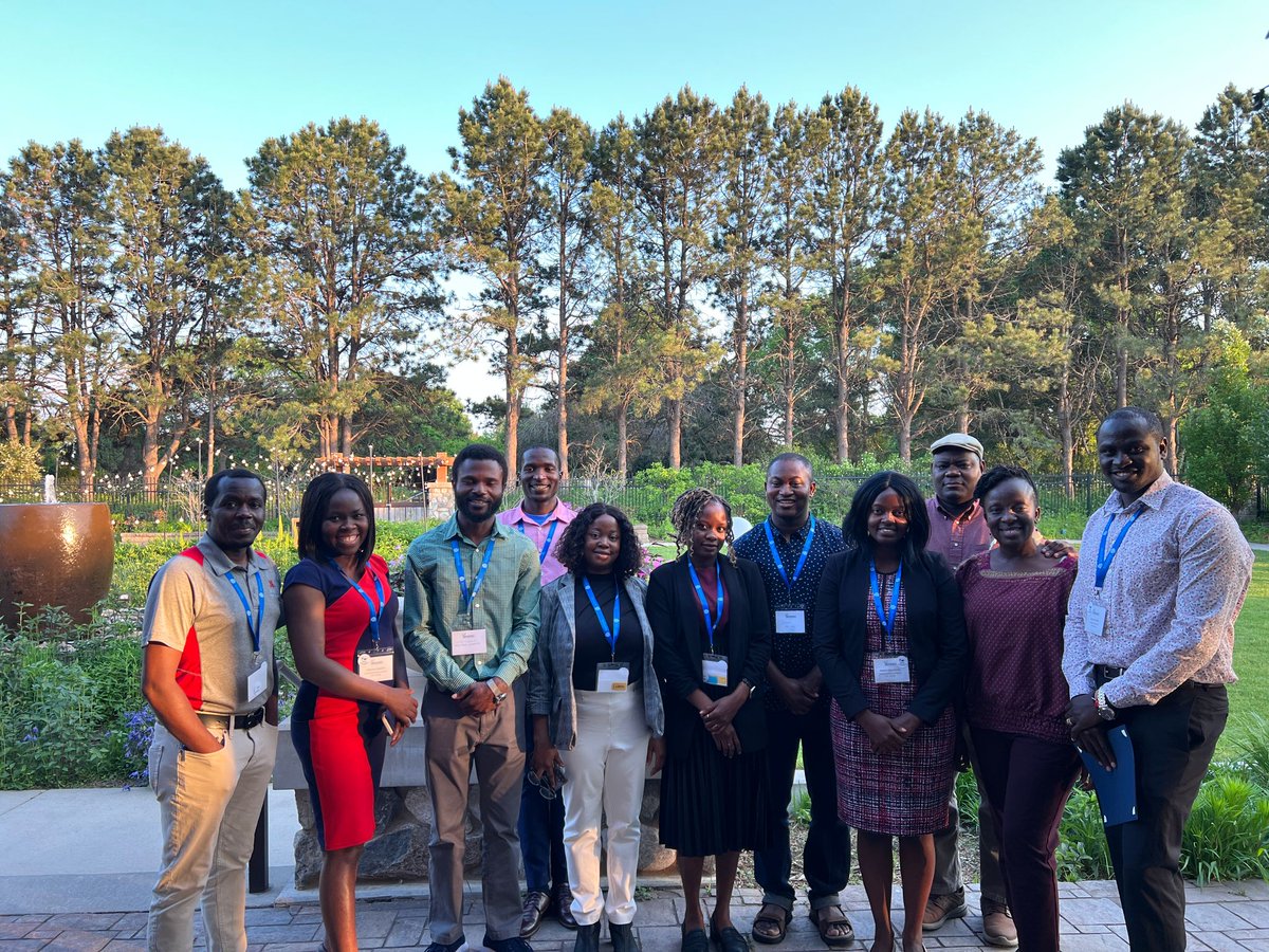 It's good to see that some of our division members, who are also members of the North Central Division, attended the 2025 APS Annual Division Meeting, which took place June 9–11 in Brookings, South Dakota.