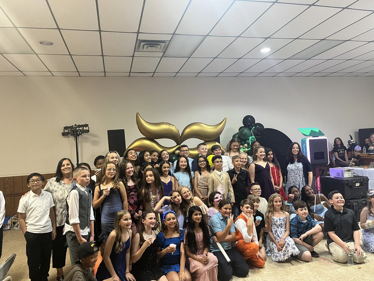 Kimberley Giles tweet media