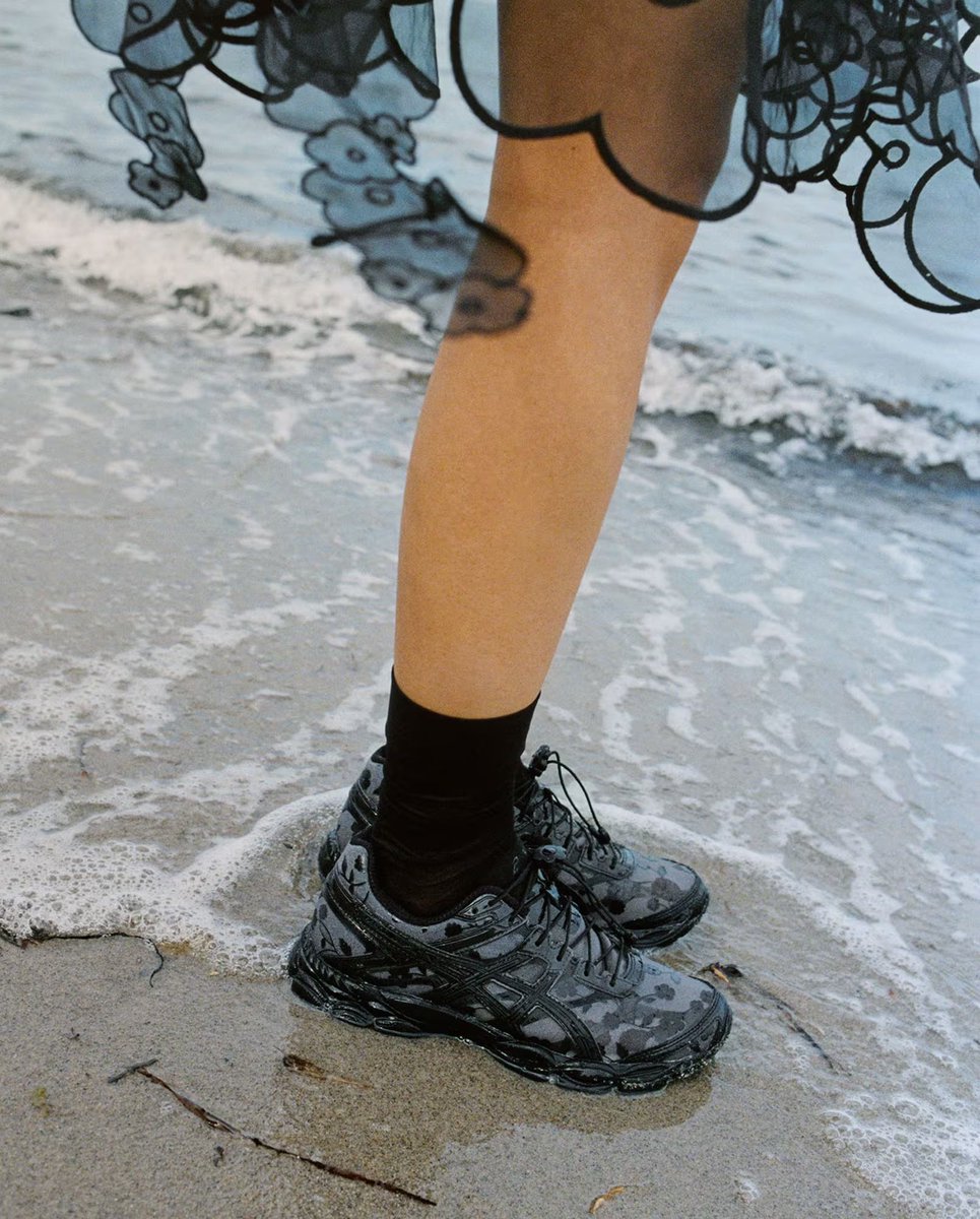 国内 2025年 6/27 発売】 Cecilie Bahnsen x ASICS GEL-CUMULUS 16