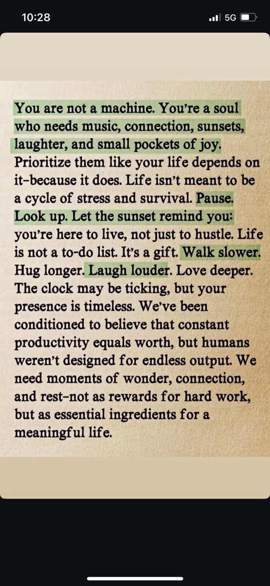 Heather Ausiello (@heatherausiello) on Twitter photo 