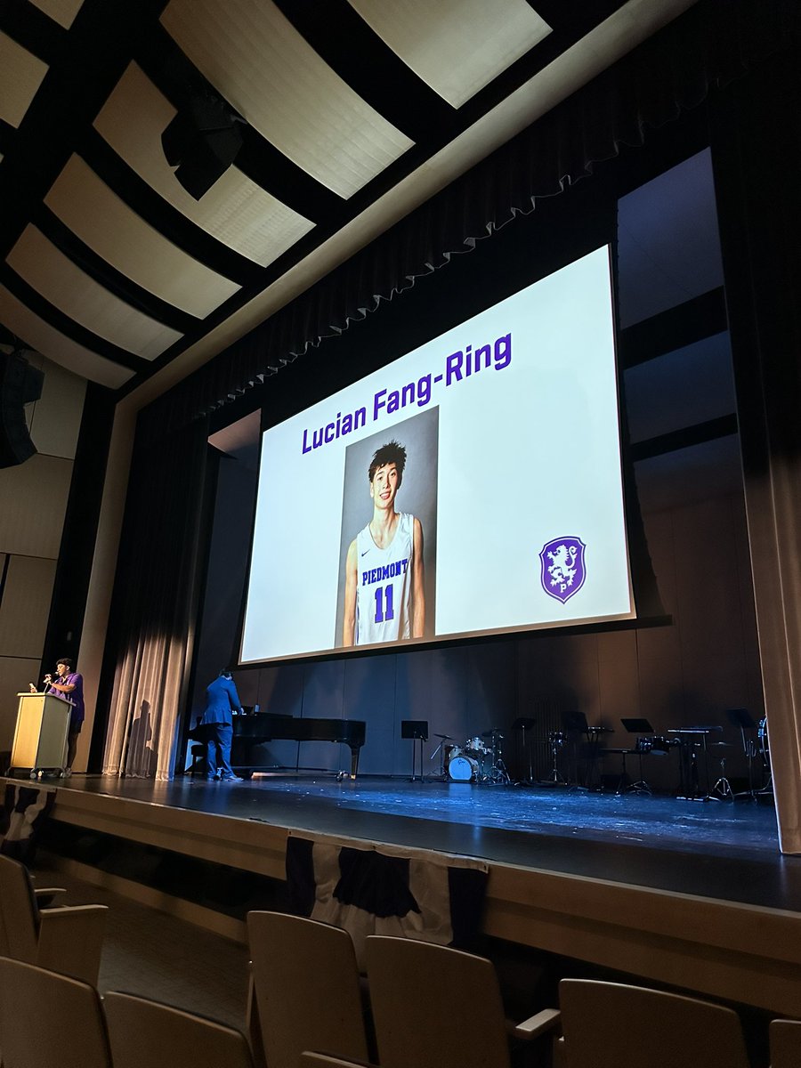 Lucian Fang-Ring tweet media