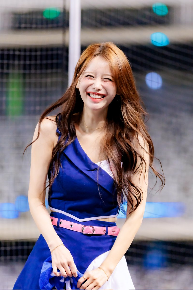 李雅英は華やかで表情も豊か 見ていても楽しい♫