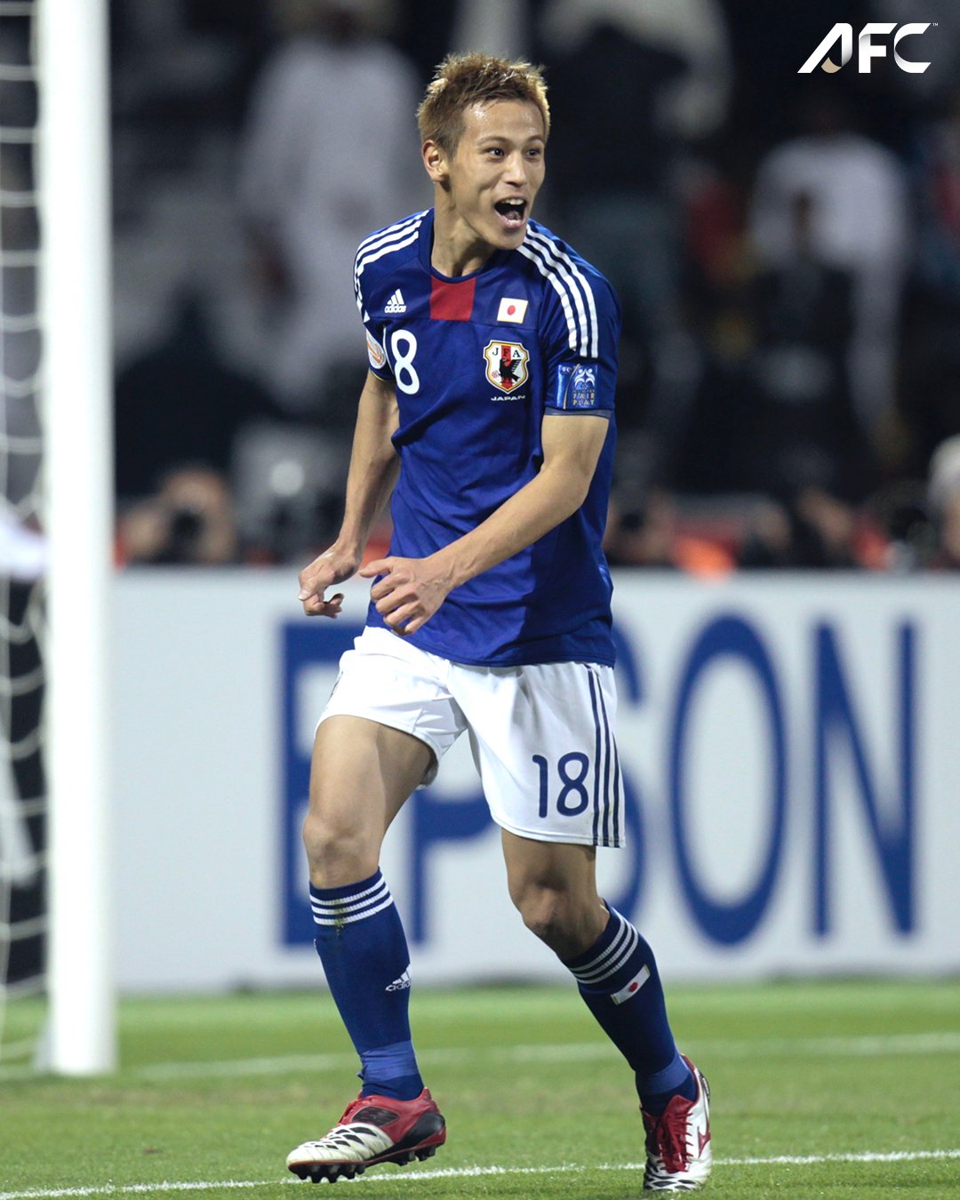 本田圭佑　日本代表 ユニフォーム 18番　アジアカップ優勝記念仕様 オーセンティック』AFCアジアカップ2011 本田圭佑#18優勝