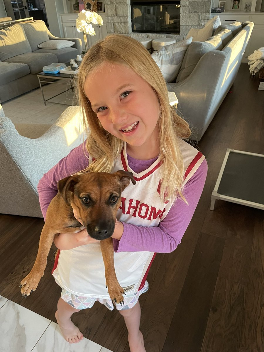 SoonersCoachJB's tweet image. Big day at the Baranczyk house… our baby turned 8!! Happy Birthday Hope!!