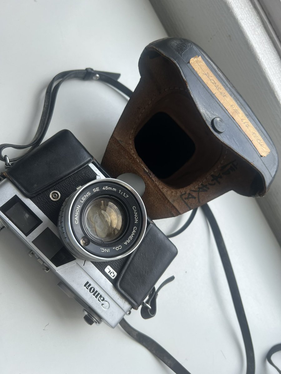 遺品整理　カメラセット 倉庫の整理をしていたら現在は使用していないカメラが出てきたとのこと