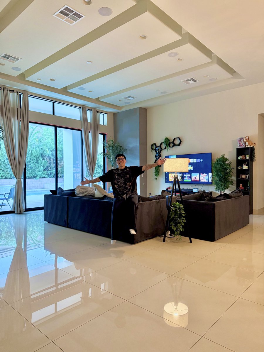 The living room to my new home is absolutely insane 🫣 Who wants the house tour?
