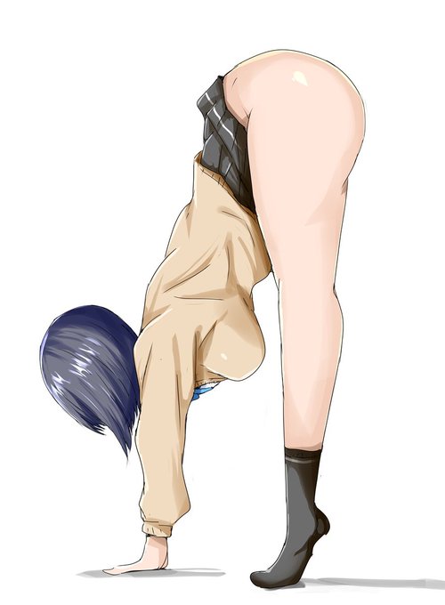 #軽い気持ちで描いたら思った以上に反響があった絵 柔軟JKの前屈…