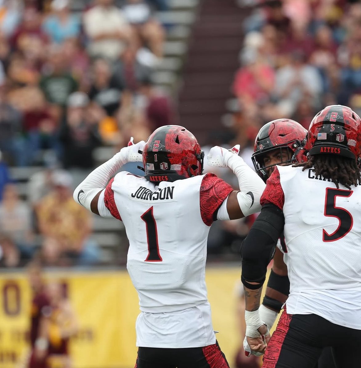 Keyon Yarber (@keyon4k) on Twitter photo #AGTG!!! After a great camp and talk with <a href="/CoachSumlerSDSU/">Demetrius Sumler</a>, I am blessed to say that I have received an offer from San Diego State University. <a href="/ArmondSr/">ArmondSr</a> <a href="/GregBiggins/">Greg Biggins</a> <a href="/BrandonHuffman/">Brandon Huffman</a> <a href="/OakHillsFootba1/">Oak Hills Football</a> <a href="/NickMonica63/">Coach Nick Monica 63</a> <a href="/coachmetty/">Coach Metzger</a> <a href="/adamgorney/">Adam Gorney</a> <a href="/BlairAngulo/">Blair Angulo</a> <a href="/COACHxCHEF/">COACHxCHEF (COACH DJ)</a> <a href="/ChadSimmons_/">ChadSimmons</a> #AGTG!!! After a great camp and talk with <a href="/CoachSumlerSDSU/">Demetrius Sumler</a>, I am blessed to say that I have received an offer from San Diego State University. <a href="/ArmondSr/">ArmondSr</a> <a href="/GregBiggins/">Greg Biggins</a> <a href="/BrandonHuffman/">Brandon Huffman</a> <a href="/OakHillsFootba1/">Oak Hills Football</a> <a href="/NickMonica63/">Coach Nick Monica 63</a> <a href="/coachmetty/">Coach Metzger</a> <a href="/adamgorney/">Adam Gorney</a> <a href="/BlairAngulo/">Blair Angulo</a> <a href="/COACHxCHEF/">COACHxCHEF (COACH DJ)</a> <a href="/ChadSimmons_/">ChadSimmons</a>