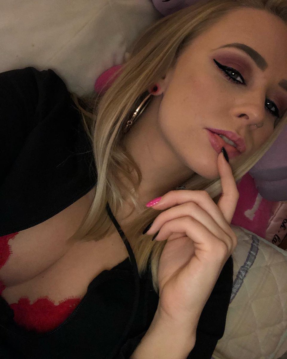 Abigail Lindsay (@abigaillindsay_) on Twitter photo 