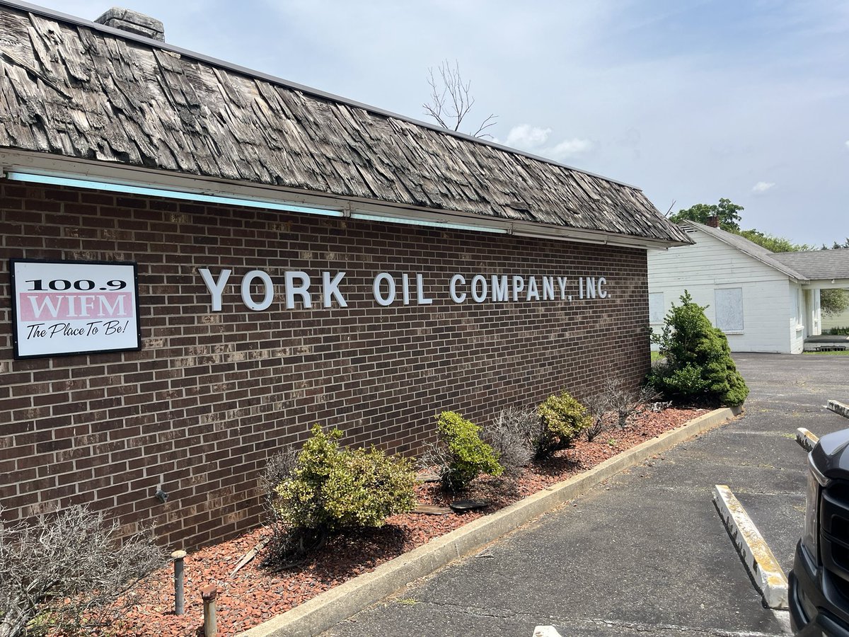 LUFlamesVoice's tweet image. A throwback relic!  #Mayberry