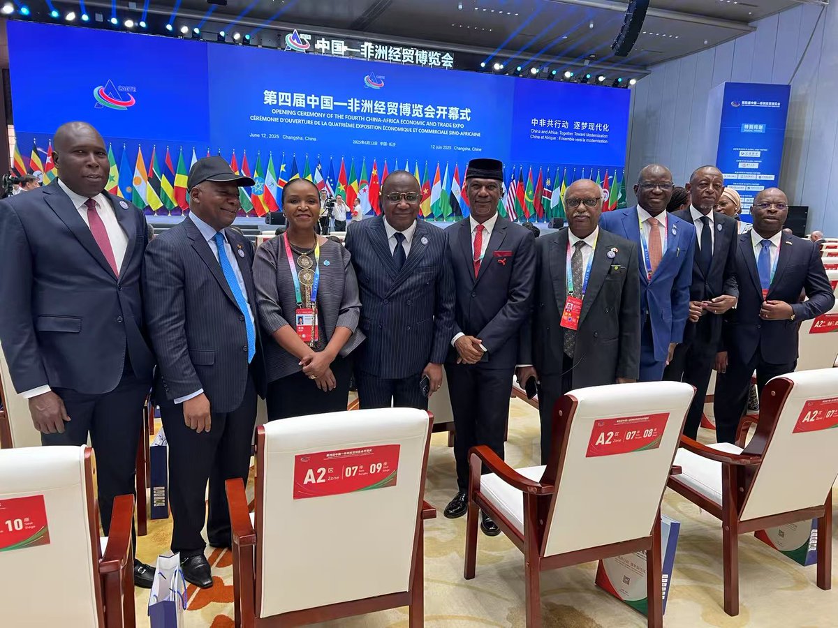 UNAIDS_CN's tweet image. Historic #CAETE2025 moment! ASG @ahunnaeziakonwa & 🇨🇳 UN delegates joined African Ambassadors in Changsha, elevating #ChinaAfrica strategic ties. Aligning with Political Implementation Report with UN's value-addition, this partnership boosts #SDGs and #SouthSouthCooperation